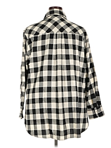 Lane Bryant Long Sleeve Button-Down Shirt (view 2)