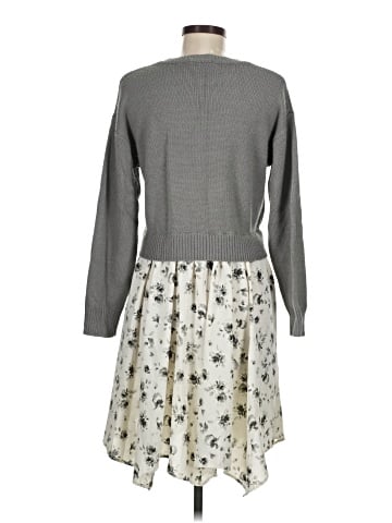 Betsey's Boutique Shop Casual Dress (view 2)