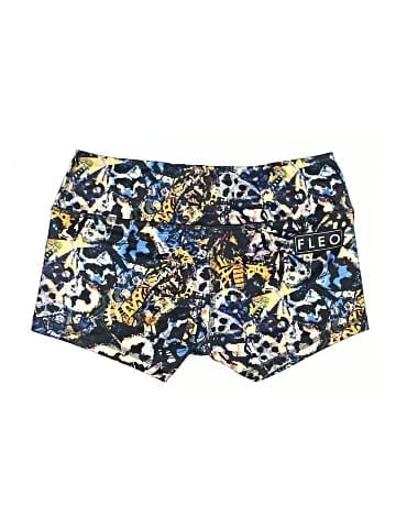 Fleo Shorts (view 2)
