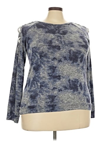 No Boundaries Long Sleeve Top (view 1)