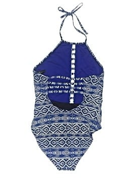 La Blanca One Piece Swimsuit (view 2)
