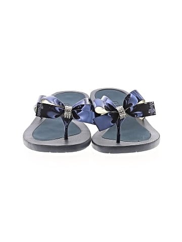 Guess Flip Flops (view 2)