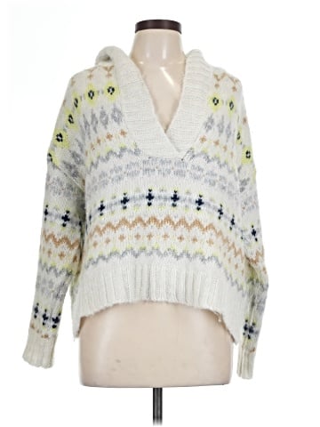 American Eagle Outfitters Pullover Sweater (view 1)