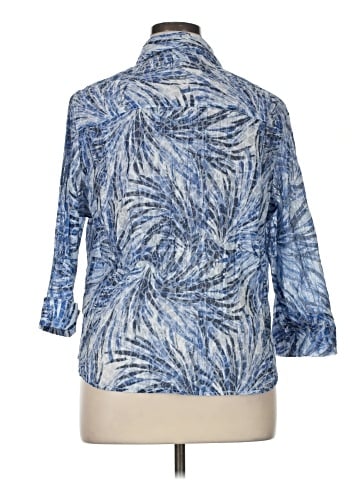 Draper's & Damon's 3/4 Sleeve Button-Down Shirt (view 2)