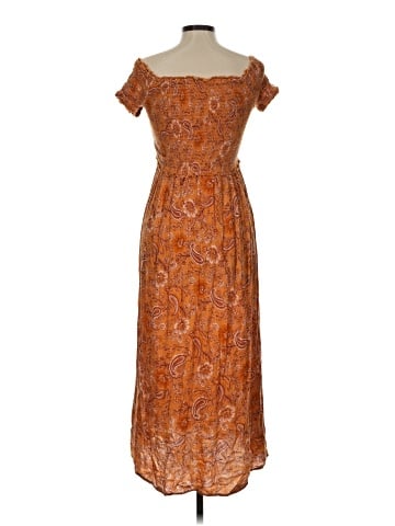 Patrons of Peace Casual Dress (view 2)