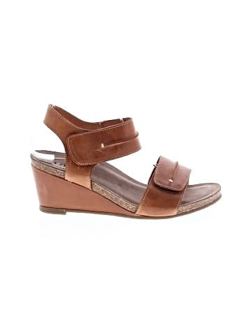 Taos Wedges (view 1)