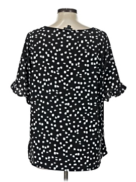 Torrid Short Sleeve Blouse (view 2)