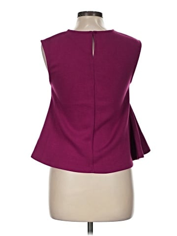 Unbranded Sleeveless T-Shirt (view 2)