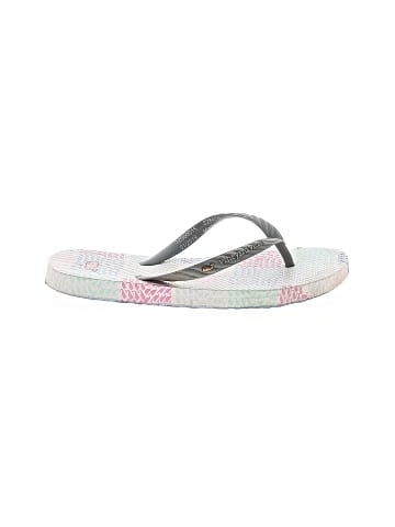 Vineyard Vines Flip Flops (view 1)