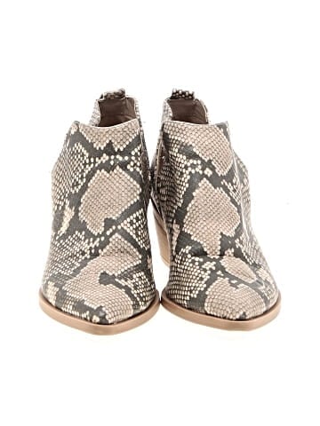 Universal Thread Ankle Boots (view 2)