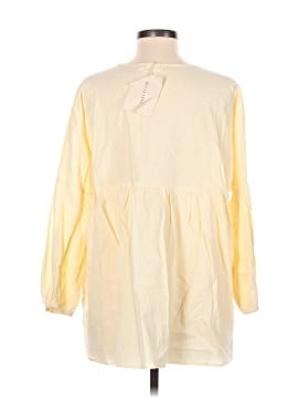 Assorted Brands 3/4 Sleeve Blouse (view 2)