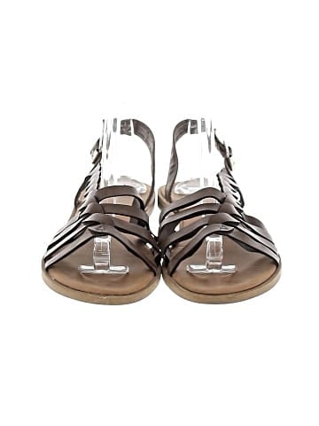 Journee Collection Sandals (view 2)