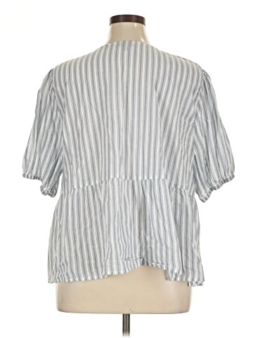 Torrid Short Sleeve Blouse (view 2)