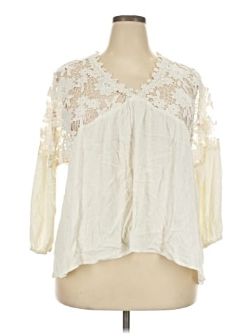Oddi 3/4 Sleeve Blouse (view 1)