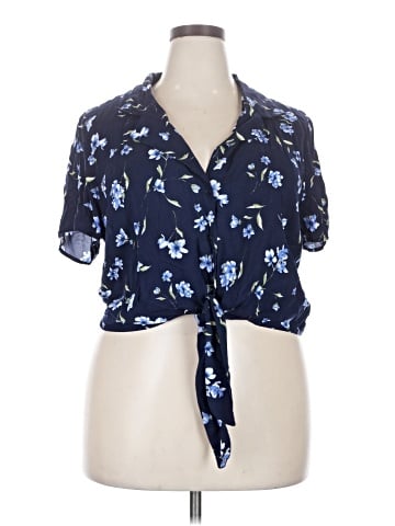 Forever 21 Plus Short Sleeve Blouse (view 1)
