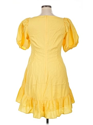 Cinq à Sept Casual Dress (view 2)