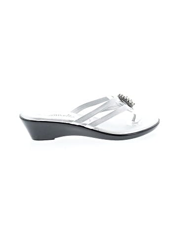 Toscanella Wedges (view 1)