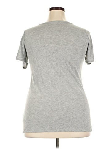 Nike Short Sleeve T-Shirt (view 2)