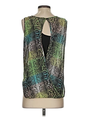 Venus Sleeveless T-Shirt (view 2)