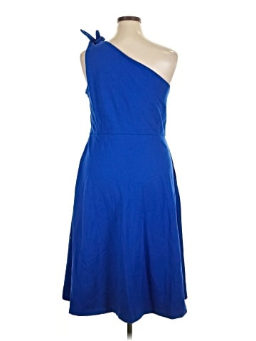 Banana Republic Cocktail Dress (view 2)