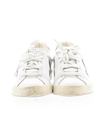 VEJA Sneakers (view 2)