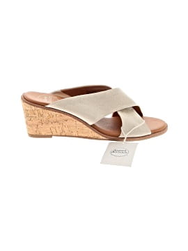 Andre Assous Wedges