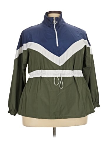 Rouge Windbreaker (view 1)