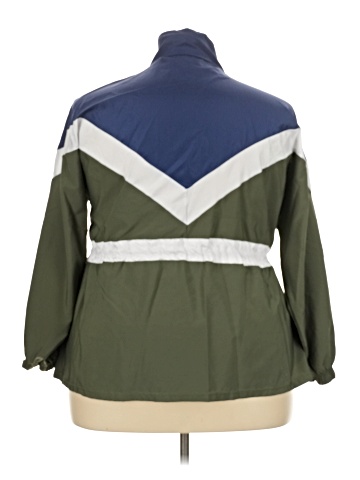 Rouge Windbreaker (view 2)