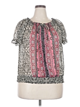 Fun & Flirt Short Sleeve Blouse