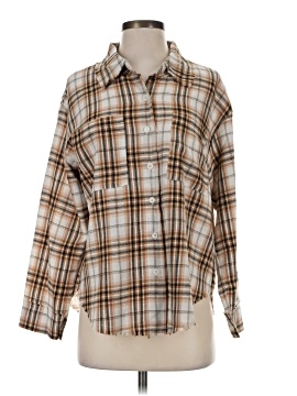 Veveret Long Sleeve Button-Down Shirt (view 1)