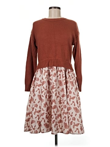 Betsey's Boutique Shop Casual Dress (view 1)