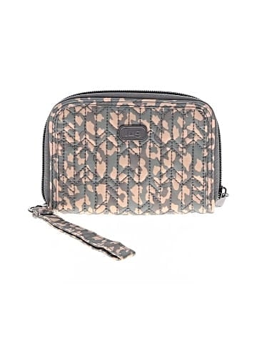 Lug Wristlet (view 1)