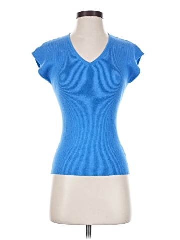 Lesley Evers Sleeveless T-Shirt (view 1)
