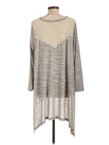 Hayden 3/4 Sleeve Top (view 2)