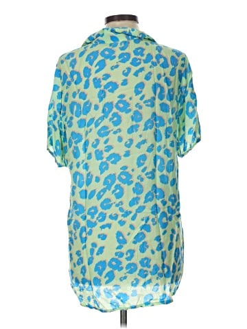 Xhilaration Short Sleeve Blouse (view 2)