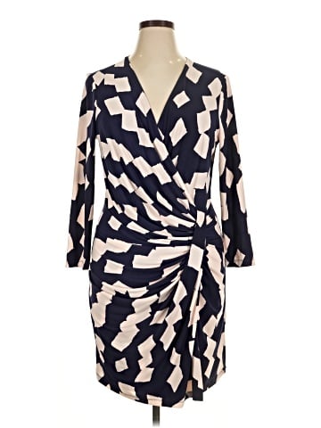 Donna Morgan Casual Dress (view 1)