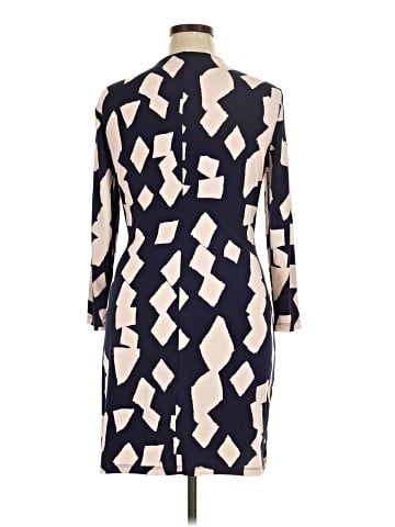 Donna Morgan Casual Dress (view 2)