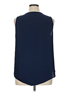 Unbranded Sleeveless T-Shirt (view 2)