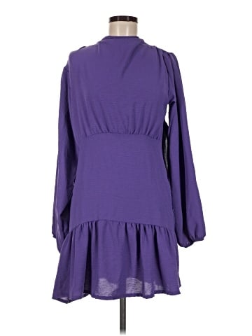 Boohoo Casual Dress (view 1)