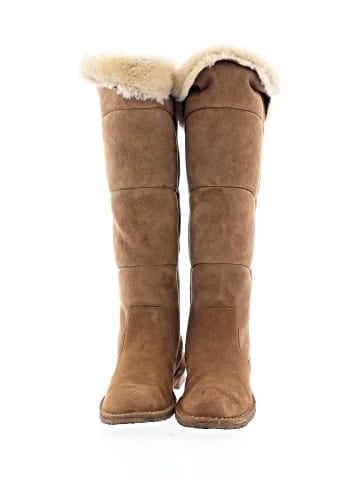 Ugg Boots (view 2)
