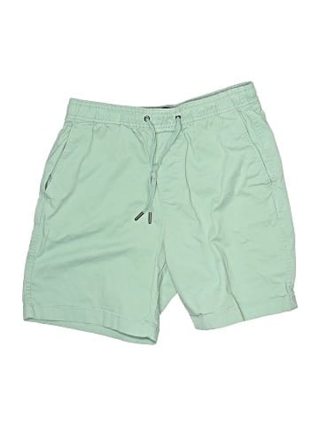 Gap Shorts (view 1)