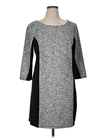 Old Navy Casual Dress (view 1)