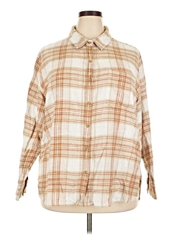 American Eagle Outfitters Long Sleeve Button-Down Shirt (view 1)