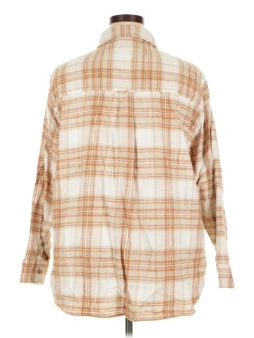 American Eagle Outfitters Long Sleeve Button-Down Shirt (view 2)