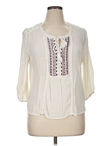 Maurices 3/4 Sleeve Blouse (view 1)
