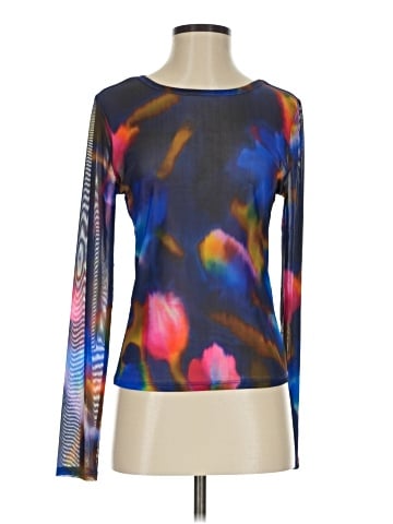 Venus Long Sleeve T-Shirt (view 1)