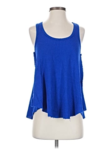 American Eagle Outfitters Tank Top (view 1)