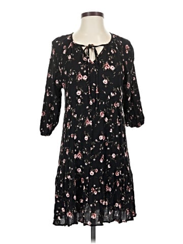 Chris & Carol Casual Dress (view 1)