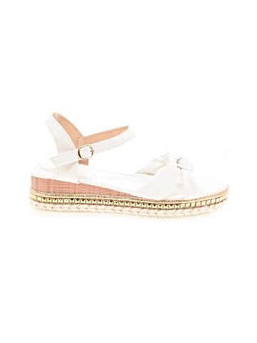 Unbranded Wedges (view 1)