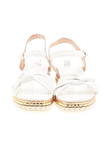Unbranded Wedges (view 2)